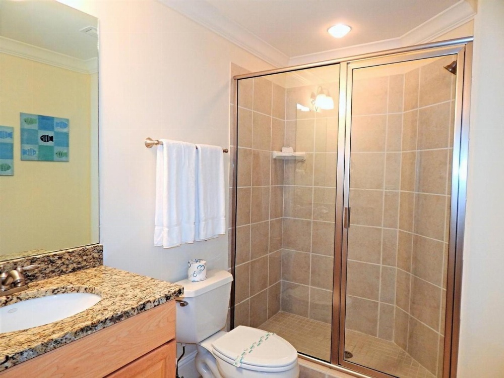 422 Holiday Isle Main image